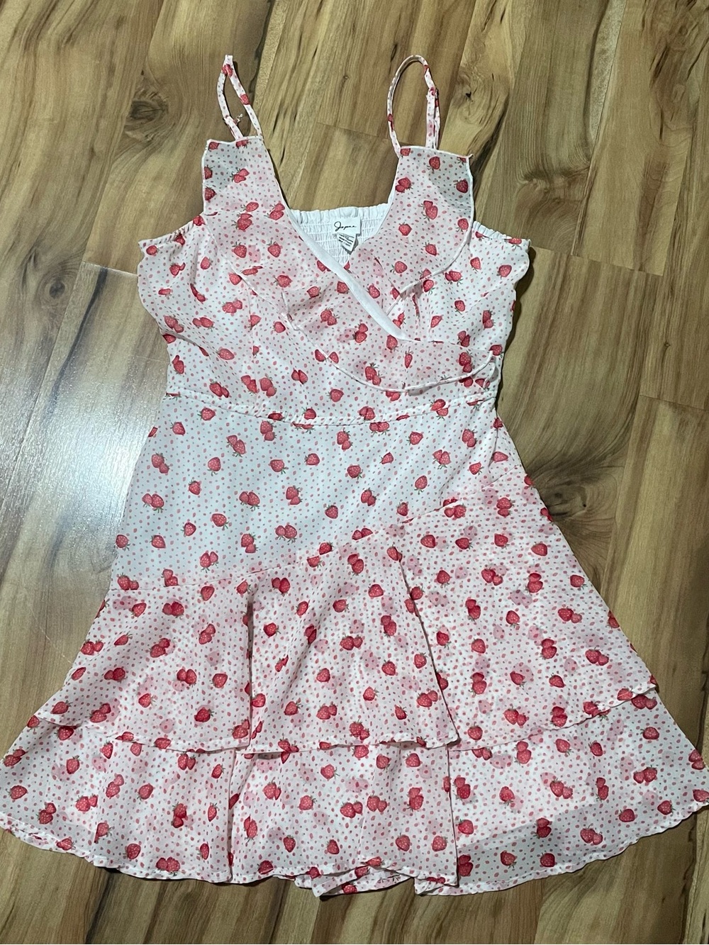 Japna Whimsical Strawberry Print Sleeveless Romper L Ruffle Trim Coquette